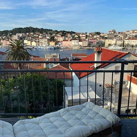 Apartman Enolabee *