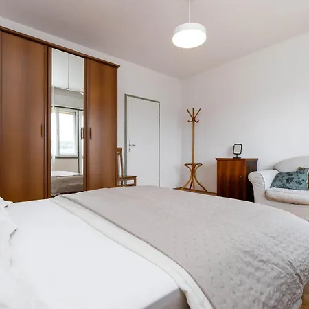 Enolabee Apartamento Mali Lošinj